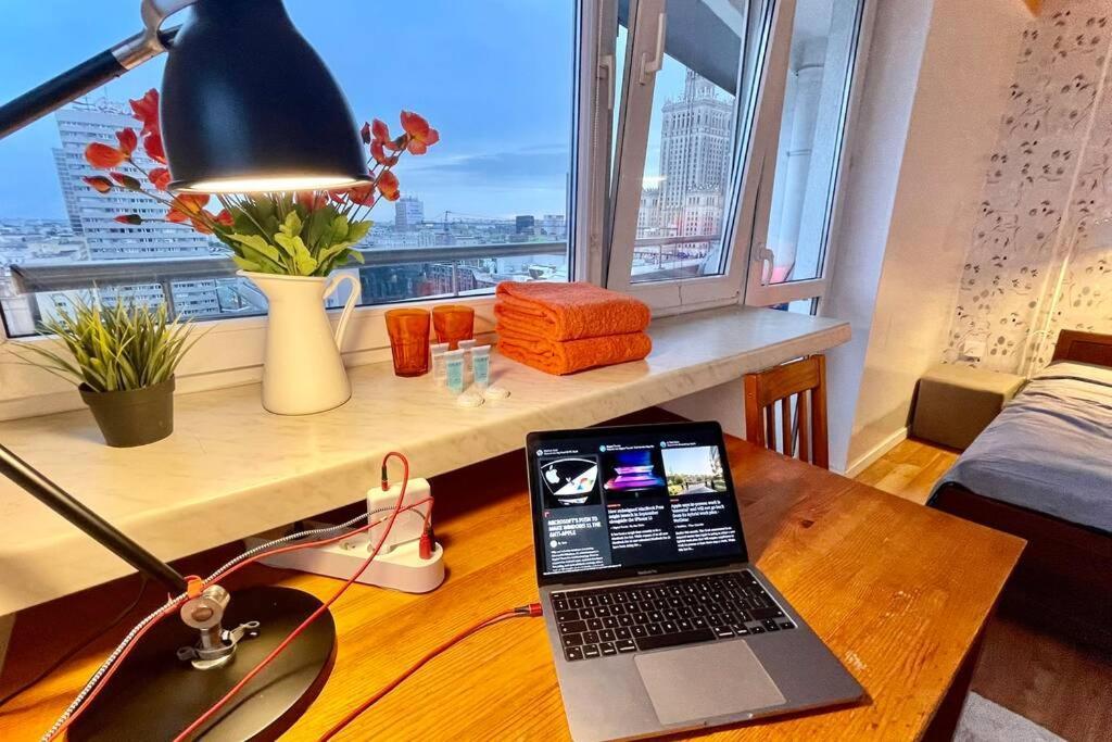 Orange Metro Fast Wifi 1Gbs Big Tv Hbo Appletv Apartman Varsó Kültér fotó