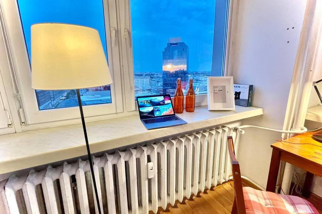 Orange Metro Fast Wifi 1Gbs Big Tv Hbo Appletv Apartman Varsó Kültér fotó